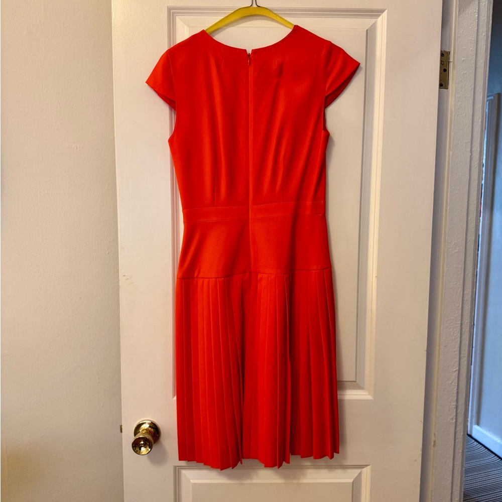 Chic Red Cap Sleeve Dress (Like New!) - Picture 4 of 4